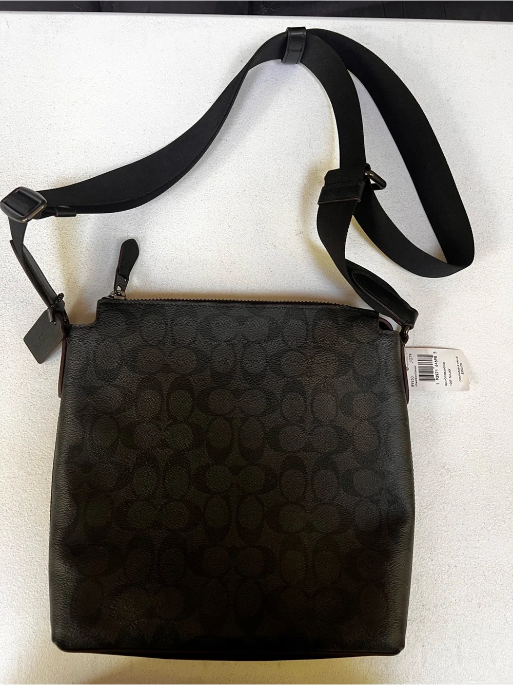 Coach Men’s Black Signature Crossbody Messenger Bag